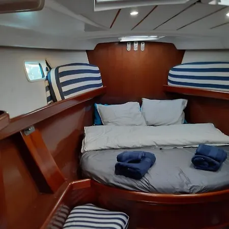 Erima Botel *