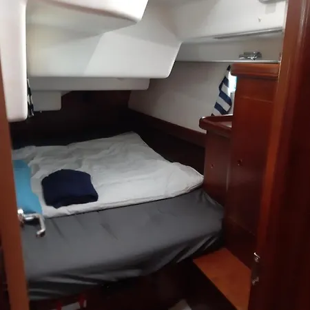 Erima Botel *